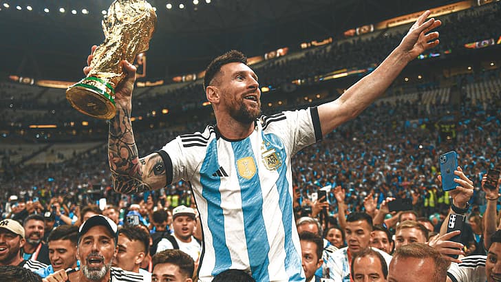 Lionel Messi, l'Argentine, la Coupe du Monde de la FIFA 2022, la Coupe du Monde de la FIFA, le football, le trophée, la photographie, Fond d'écran HD