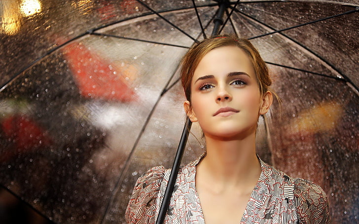 Emma Watson, brunette, umbrella, actress, rain, celebrity, women, face, blonde, brown eyes, HD wallpaper