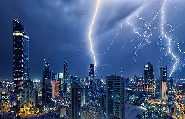 городские здания, фотография, пейзаж, молния, шторм, небоскреб, архитектура, здание, огни, ночь, Кувейт, HD обои