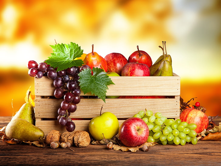 разнообразие фруктов, осень, яблоки, урожай, виноград, фрукты, орехи, коробка, груша, HD обои