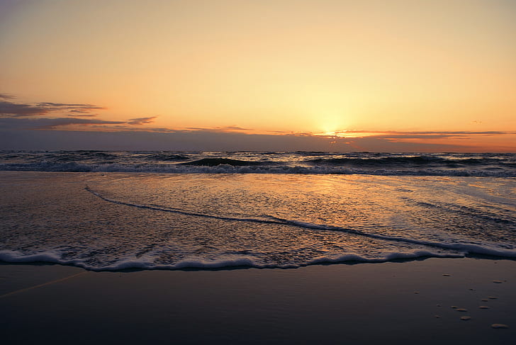 Areia, mar, pôr do sol, beira-mar com o nascer do sol, praia, costa, areia, mar, água, pôr do sol, nuvens, HD papel de parede