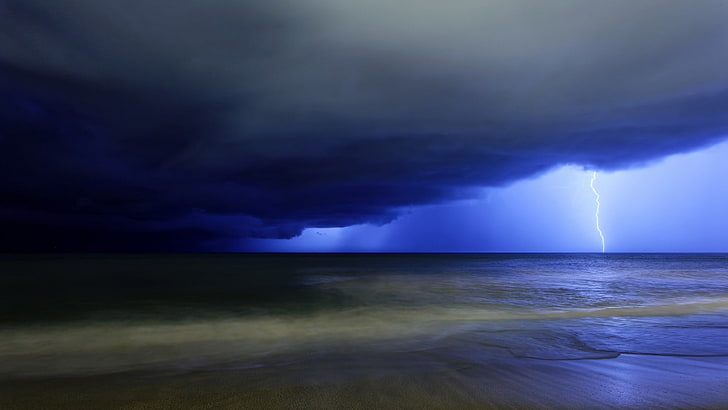 nature, landscape, storm, lightning, clouds, water, sea, waves, horizon, sand, simple, HD wallpaper