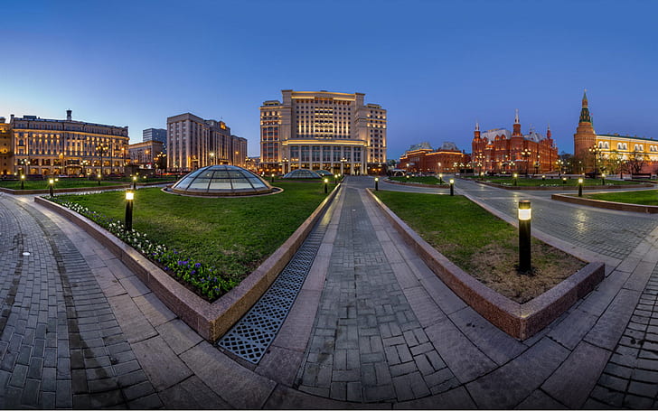 Панорама Манежной площади и Московского Кремля в вечернее время, Москва, Россия, HD обои