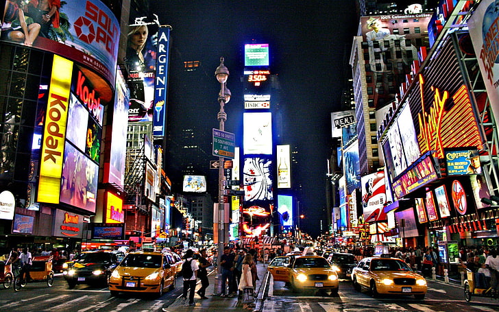 Gelbe Fahrzeuge und Hochhäuser, Times Square, New York City, Taxi, Auto, Verkehr, Straße, HD-Hintergrundbild