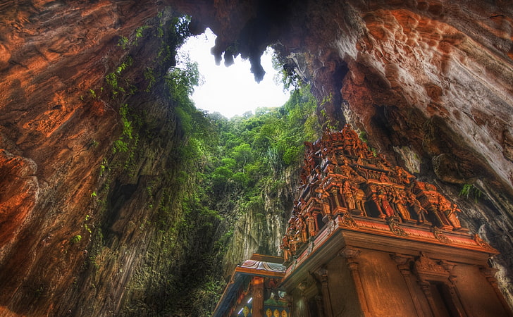 寺院の洞窟、マレーシア、茶色のコンクリート寺院、アジア、マレーシア、深い、寺院、洞窟、古代、 HDデスクトップの壁紙