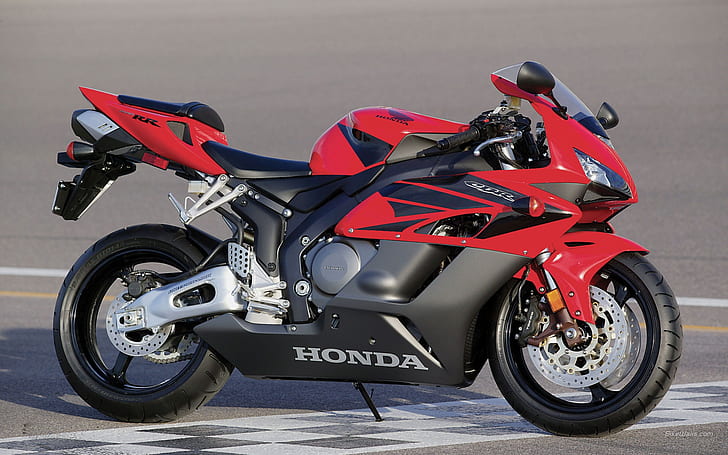 Splendida Honda CBR1000rr, moto sportiva honda street rossa e nera, cbr1000rr, honda cbr1000rr, Sfondo HD
