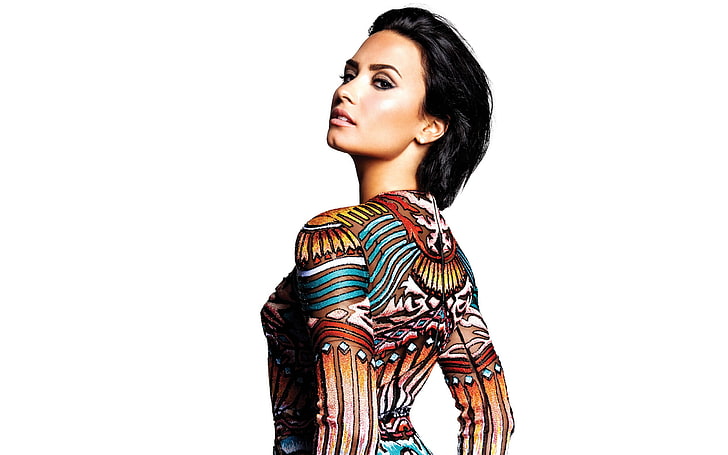 Demi Lovato, makeup, brunette, tress hairstyle, white background, singer, women, HD wallpaper