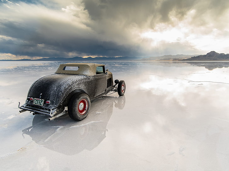 vintage black car, landscape, car, reflection, mountains, Hot Rod, salt lakes, water, bright, calm, clouds, HD wallpaper