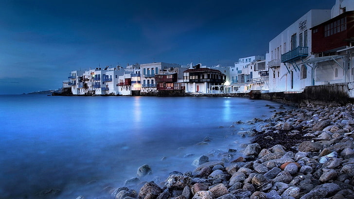 흰색 콘크리트 건물, 바다, 하늘, 밤, 도시, 섬, 집, 그리스, 미코노스, HD 배경 화면