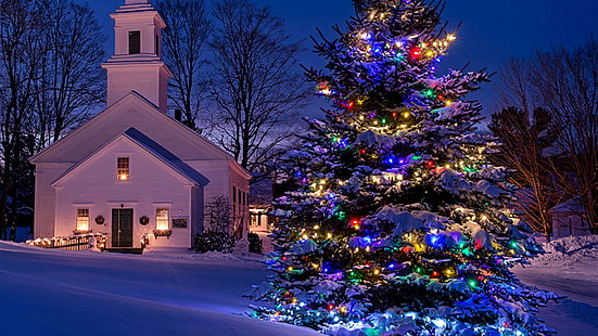 church, christmas tree, winter, christmas decoration, christmas, snowy, snow, tree, town, fir, christmas lights, night, HD wallpaper HD wallpaper