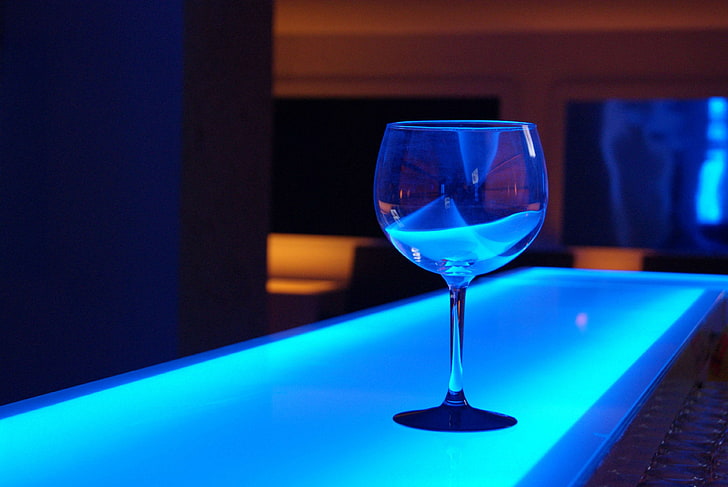alcohol, bar, beverage, disco, drink, glass, local, night, party, wine glass, HD wallpaper