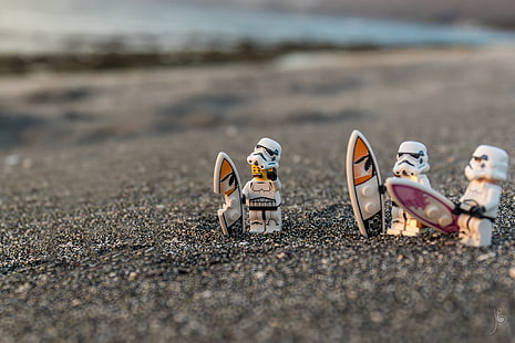LEGO, Star Wars, humor, toys, sand, depth of field, gray, surfboards, HD wallpaper HD wallpaper