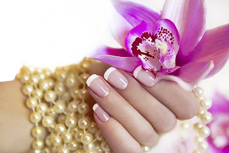 цветок, рука, жемчуг, пальцы, маникюр, HD обои HD wallpaper