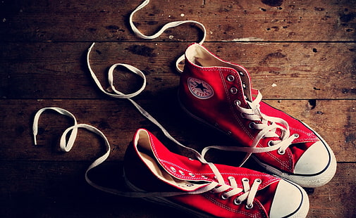 Röda Converse skor, röda Converse höga toppar, Aero, Creative, skor, converse, HD tapet HD wallpaper