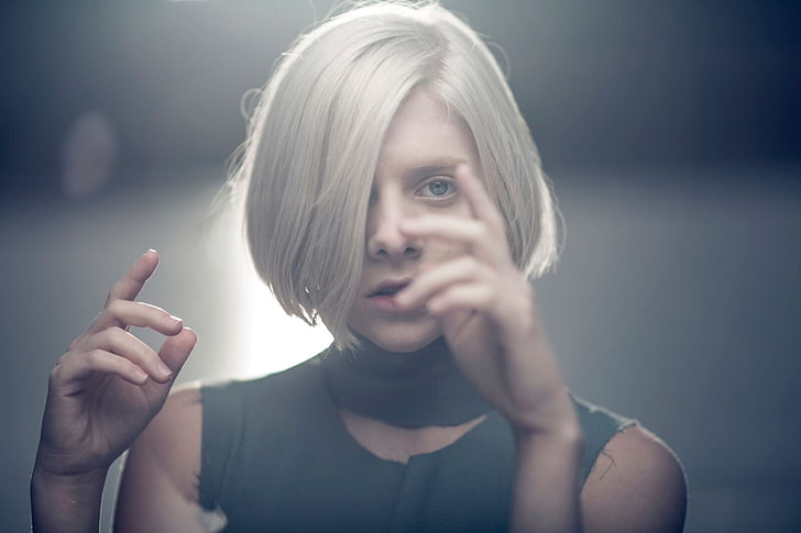 Aurora Aksnes, blaue Augen, Augen, weißes, weißes Haar, Musikerin, Frauen, platinblond, HD-Hintergrundbild