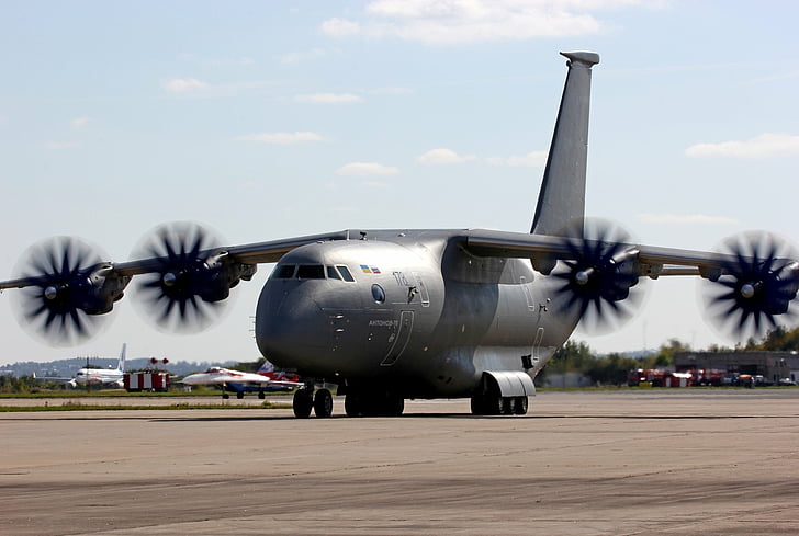 Militärt transportflygplan, Antonov An-70, An-70, HD tapet