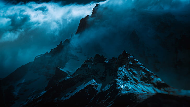 горы, туман, темно, снежная гора, вершина, HD обои