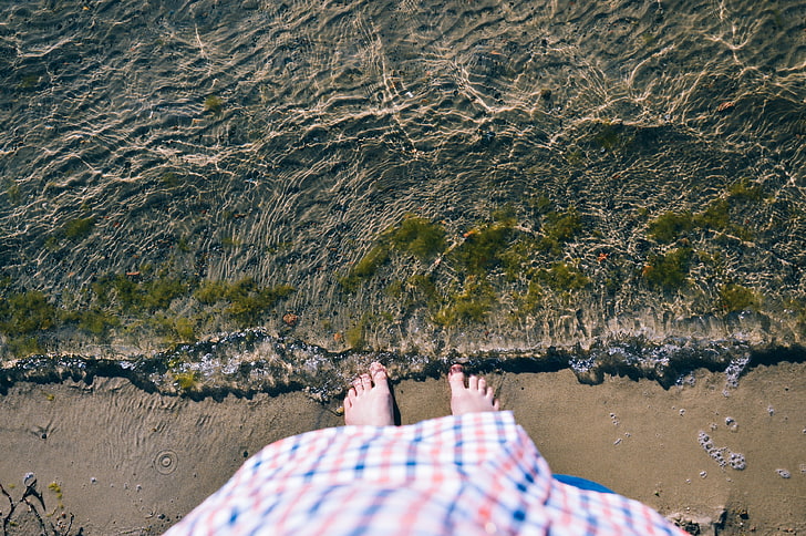 плаж, крака, вода, вълни, водорасли, HD тапет