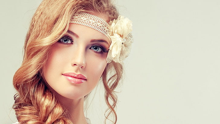 women, model, blonde, blue eyes, face, simple background, head band, HD wallpaper